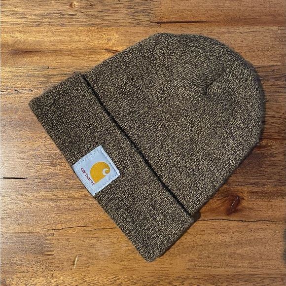 Carhartt Accessories - Carhartt Cuffed Beanie in Sandstone
